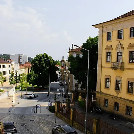 Estudio Avenida Lejlighed