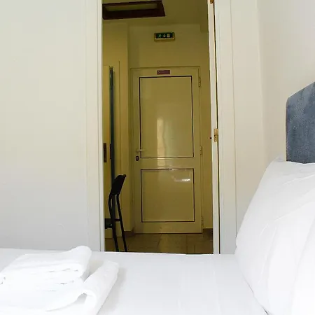 Estudio Avenida Apartment *